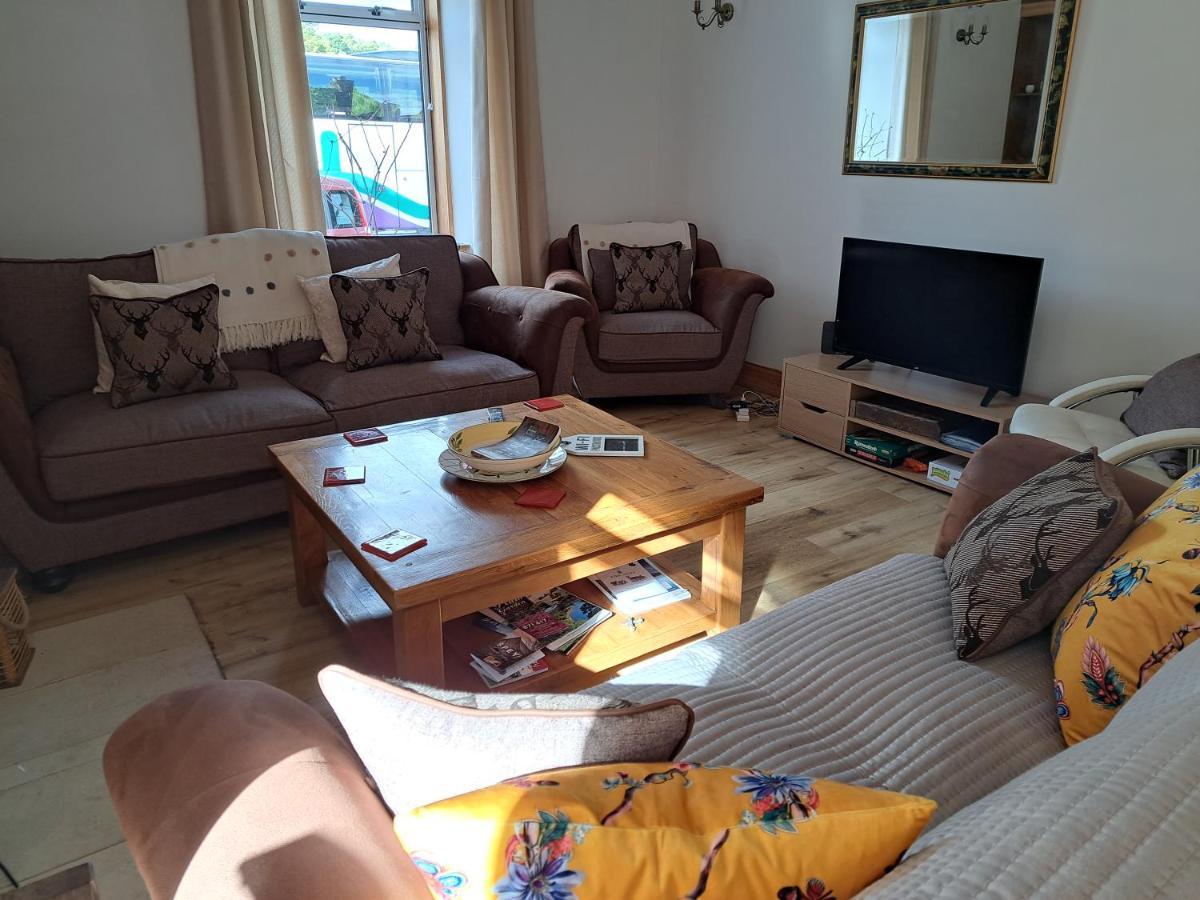 The Apartment In Aberlour Exterior photo